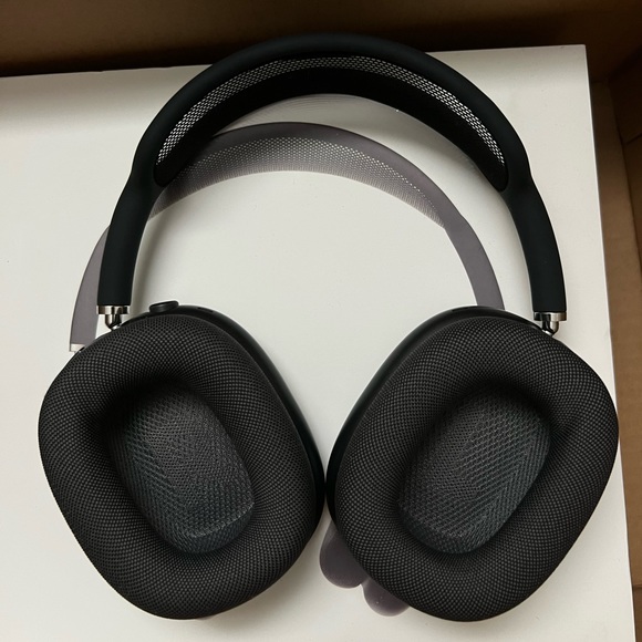 Airpods Max